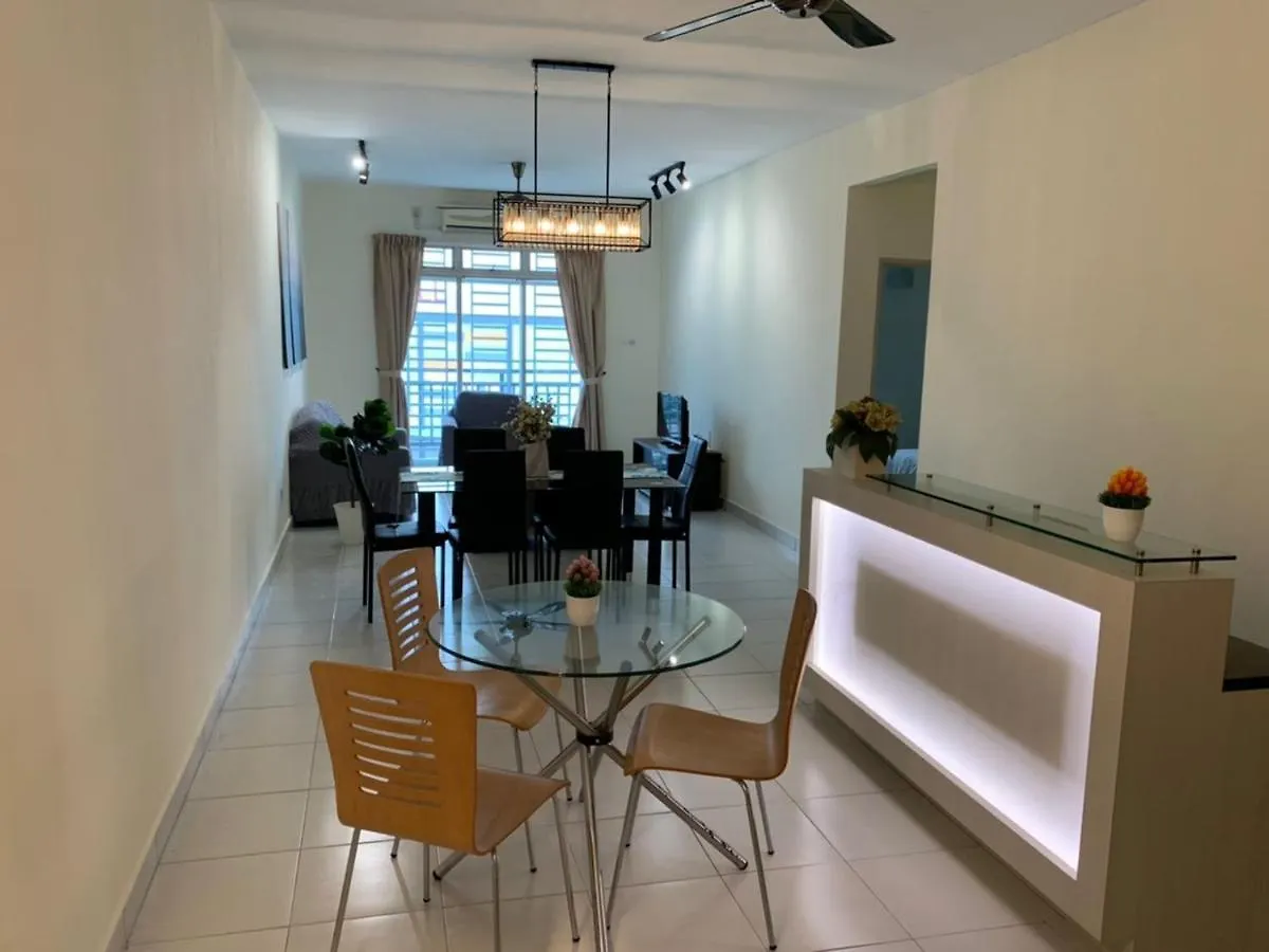 Tebrau City Residence,Warm Suite By Antlerzone Johor Bahru Apartment